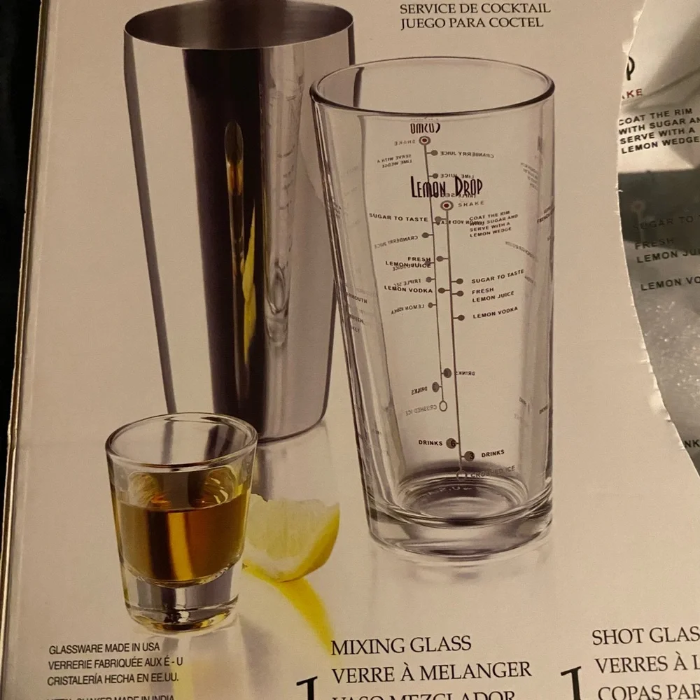 Libbey Bar Mixing Set 3 Count / includes Mixing Glass Shot Glass Metal Shaker